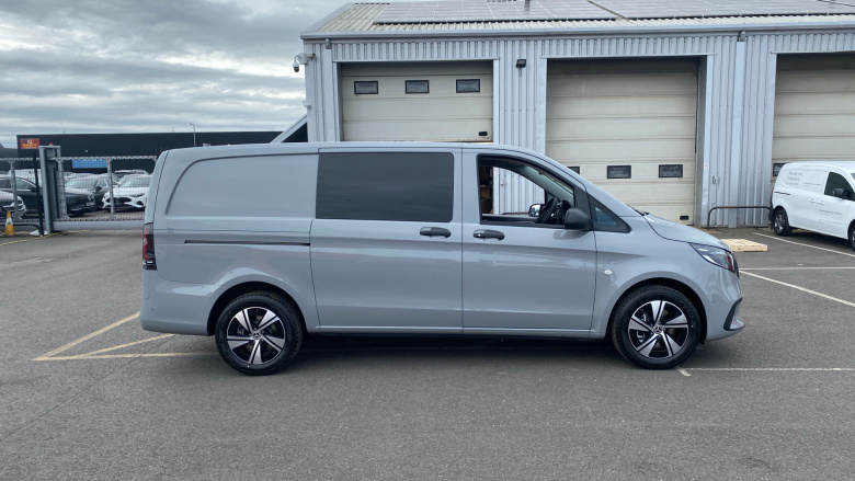 Mercedes-Benz Vito L2 Diesel Rwd 119CDI Select Crew Van 9G-Tronic